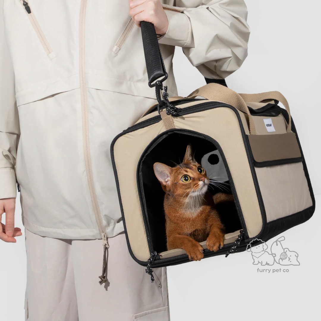 HiDREAM Airline Approved Breathable Travel Pet Carrier Bag with Adjustable Strap (up to 7kg)